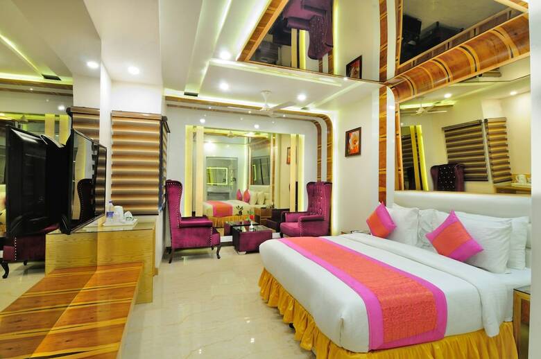 Hotel The Gold Regency
