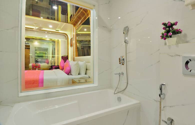 Hotel The Gold Regency