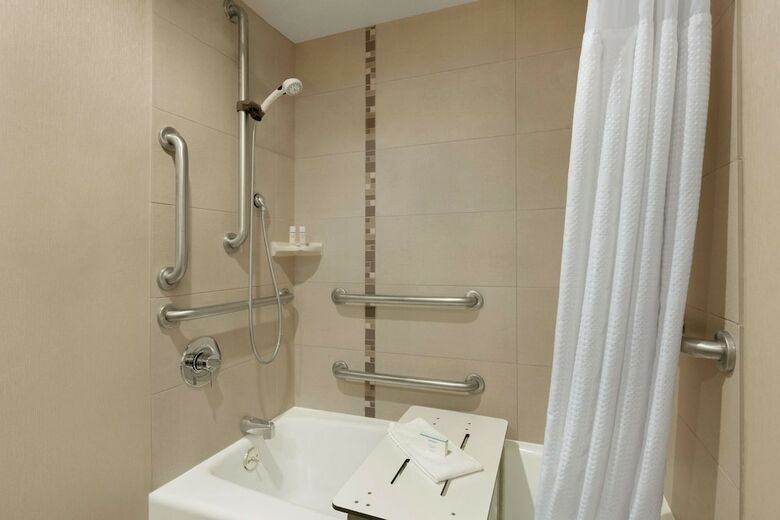 Hotel Embassy Suites By Hilton Arcadia-pasadena Area