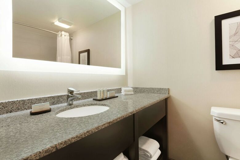 Hotel Embassy Suites By Hilton Arcadia-pasadena Area