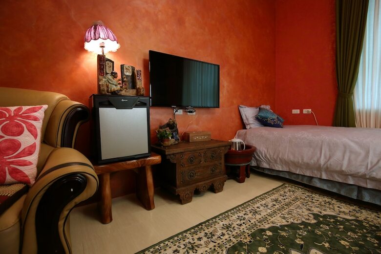 The Wonderland B&B