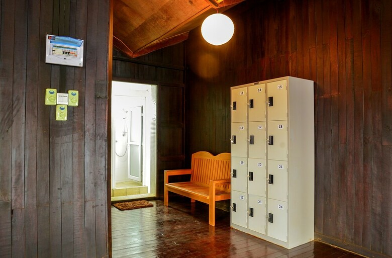 Hostal Hardwood Lodge - Hostel