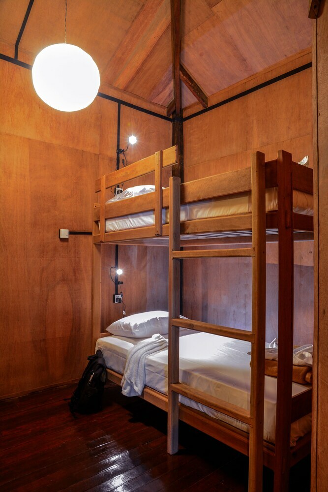 Hostal Hardwood Lodge - Hostel