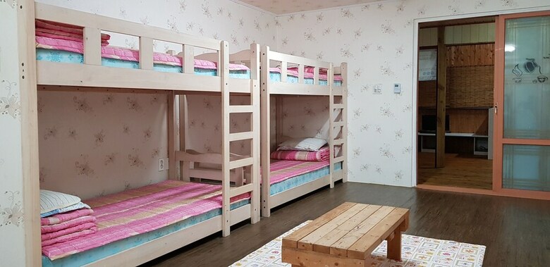 Hostal Jun House - Hostel