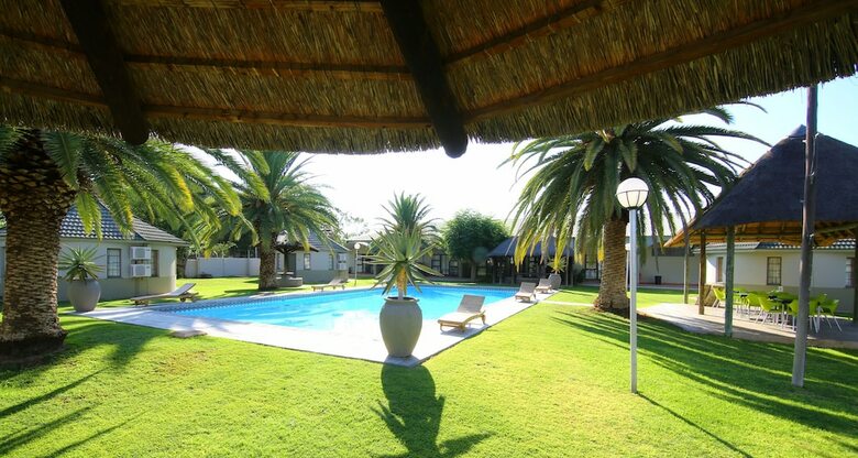 Kalahari Arms Hotel