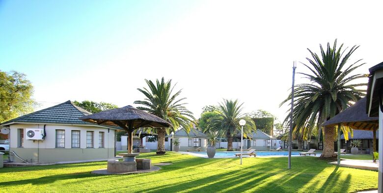 Kalahari Arms Hotel