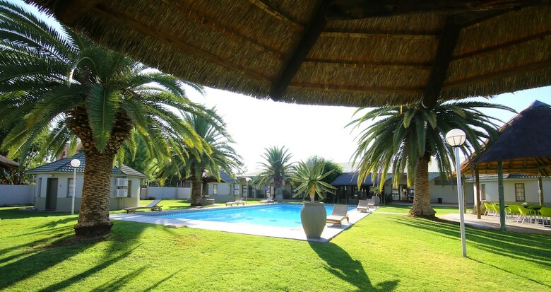 Kalahari Arms Hotel