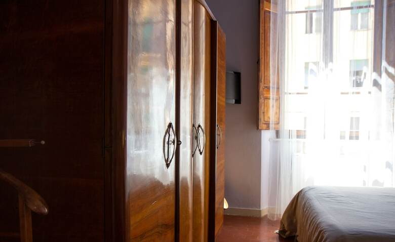 Al 28 B&B