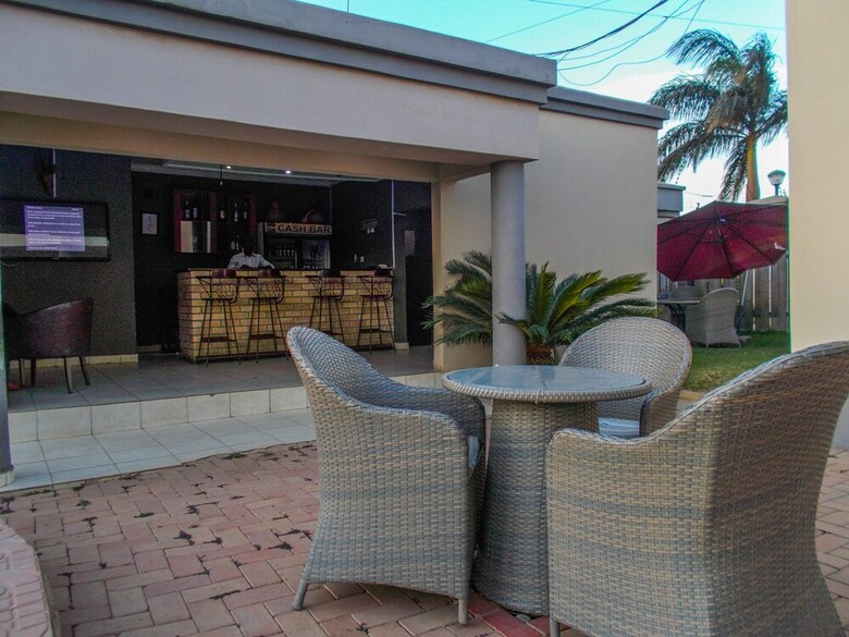Hotel Four Pillars Lodge