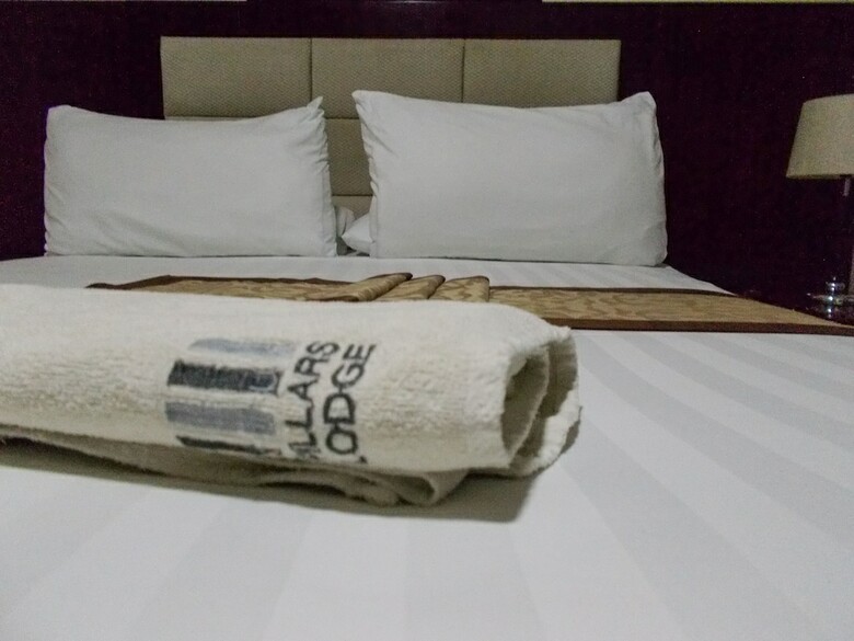 Hotel Four Pillars Lodge