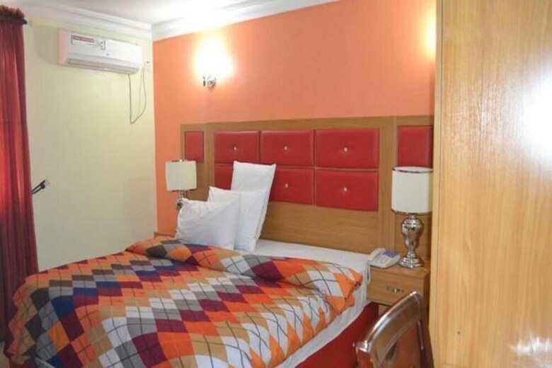 Springhills Hotels Limited