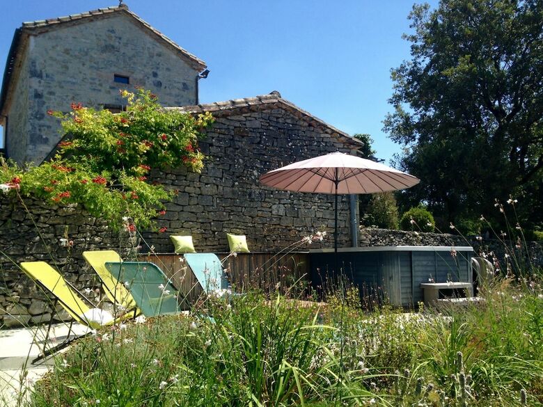 Hotel Chambres & Table D'h�tes La Vayssade