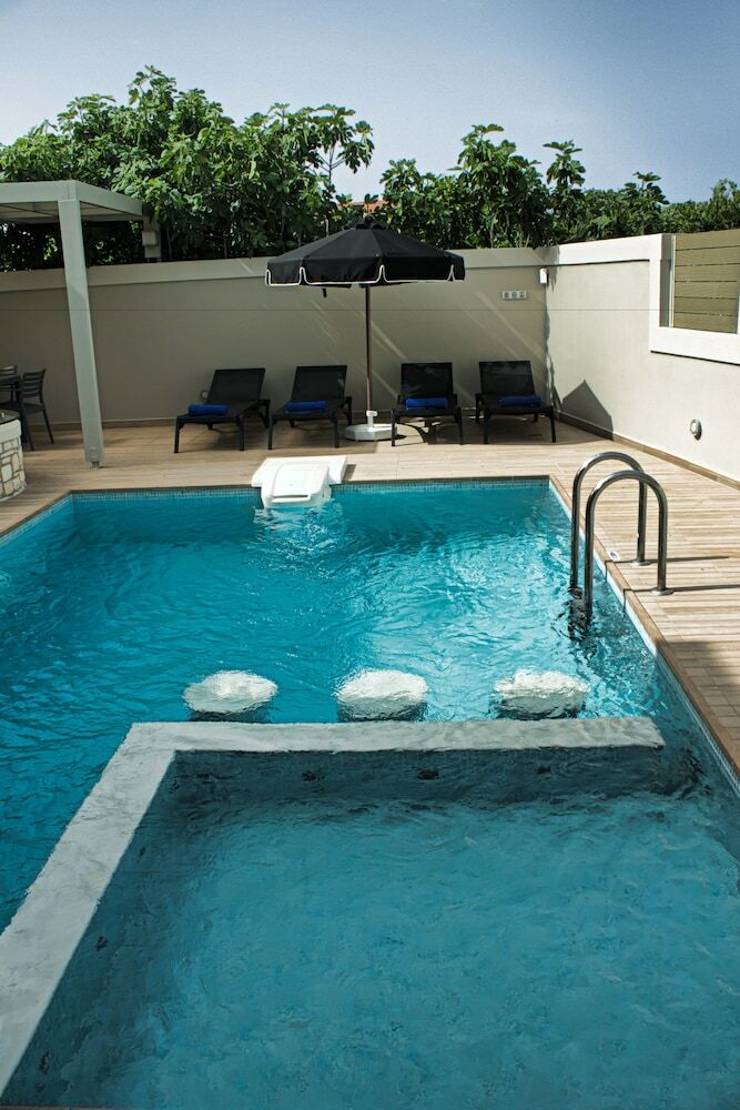 Sports Villa