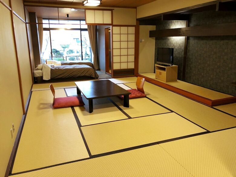 Atami Kinjokan