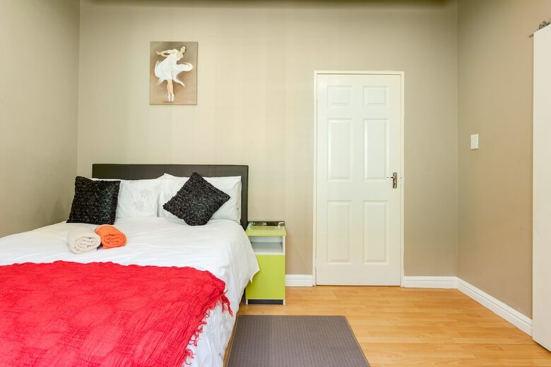 Upper Bloem Apartment