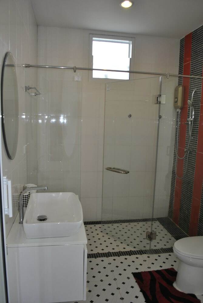 Siam Twins Villa B