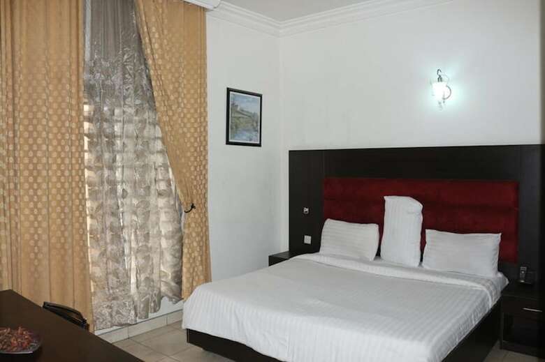 1804 Boutique Hotel