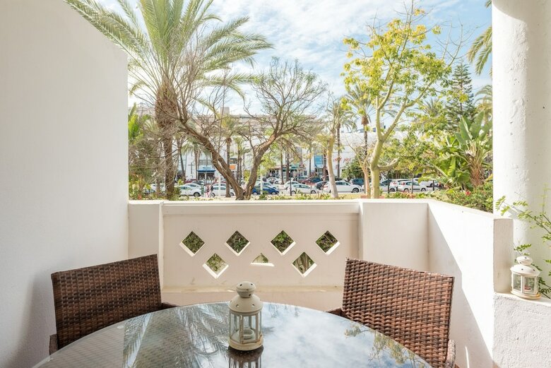 Infocom Apartments Playa Rocio