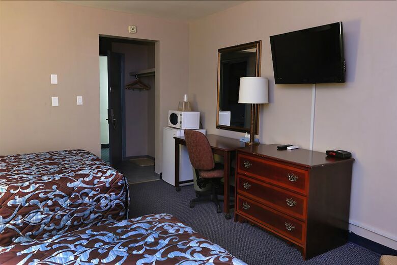 Motel Belmont Inn