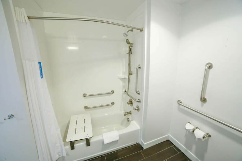 Hotel Hampton Inn & Suites Forest City