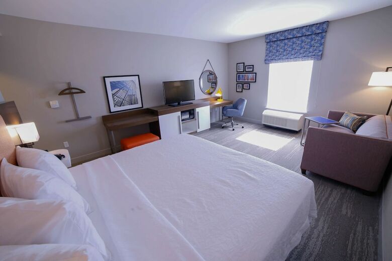 Hotel Hampton Inn & Suites Forest City