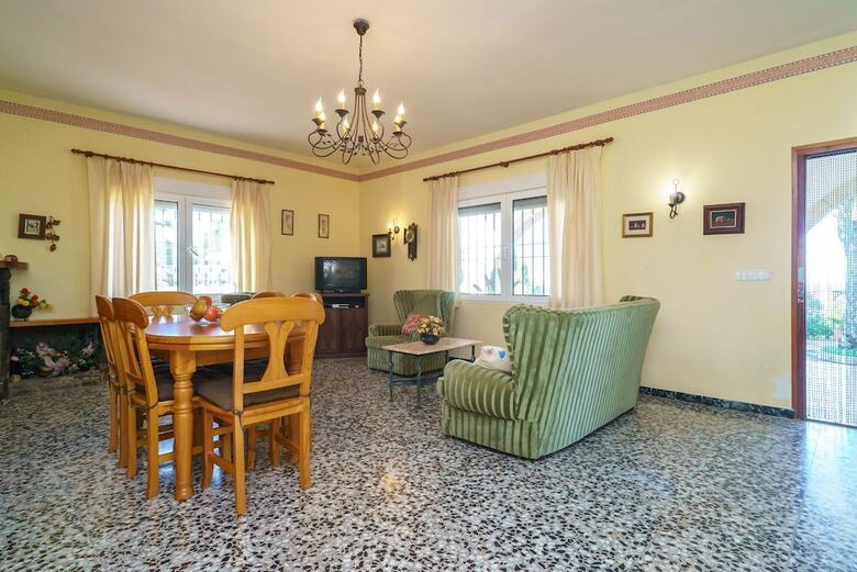 051 Villa Ginebrina