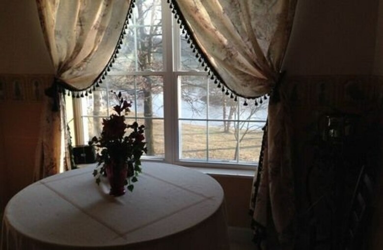 Bed & Breakfast Swan Song Inn