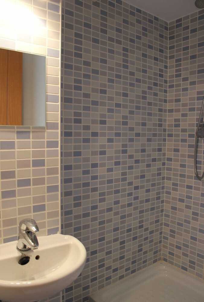 Apartamentos 176 Azul Marino