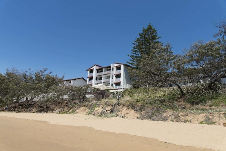 Apartamentos Don Pancho By The Beach