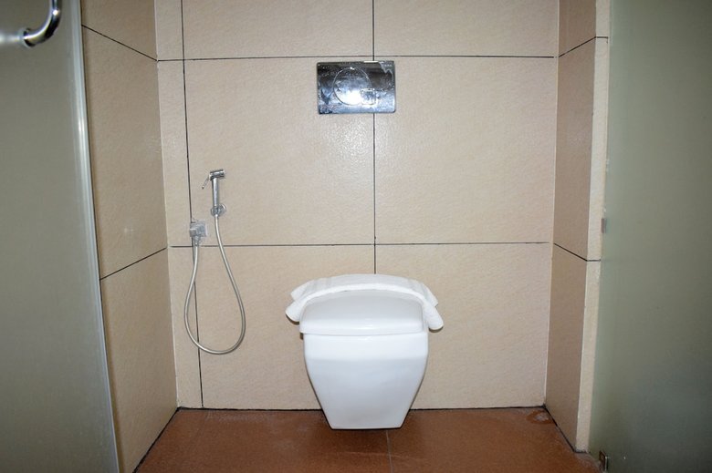 Hotel Nakshatra Emerald Inn