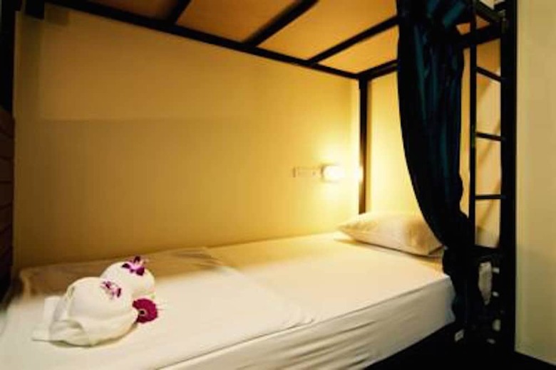 Hostal Art Hotel Sanamchai