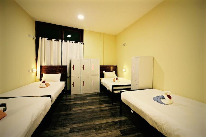 Hostal Art Hotel Sanamchai