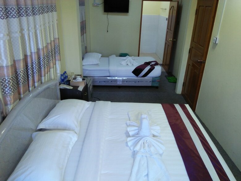 121 Hotel Yangon