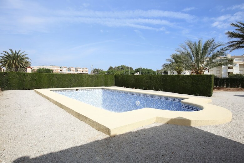 029 Villa Estany�