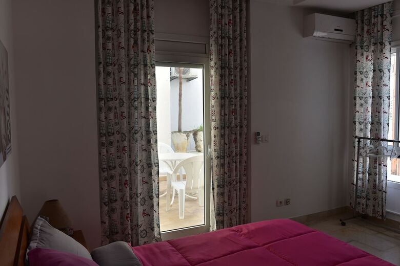 Aparthotel B&B Cote D'azur
