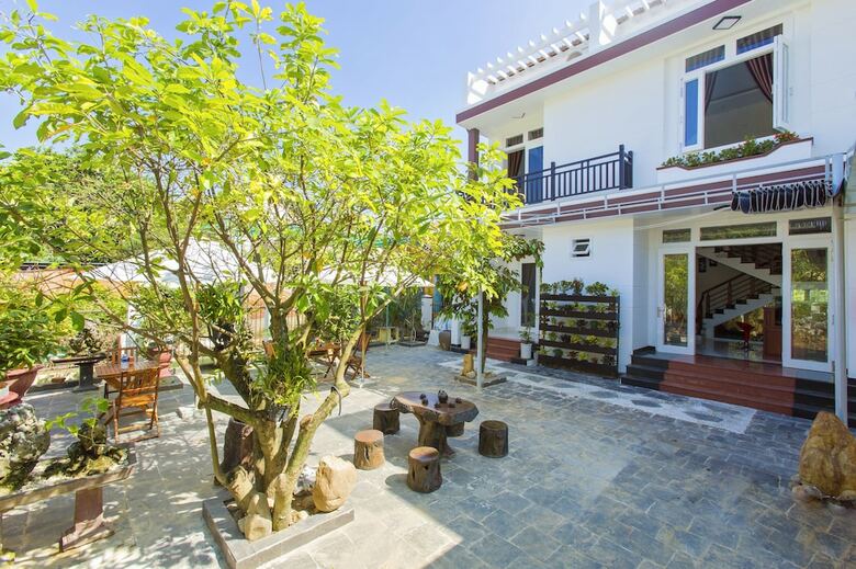 Hotel Pebble Homestay