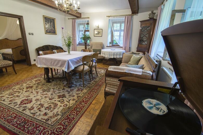Apartamentos Lesniczowka Willa Anna