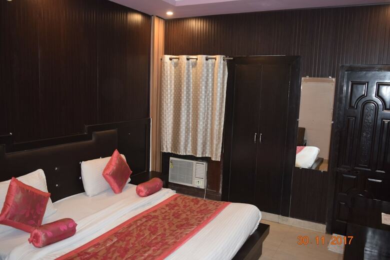 Bed & Breakfast Trishul Hotel