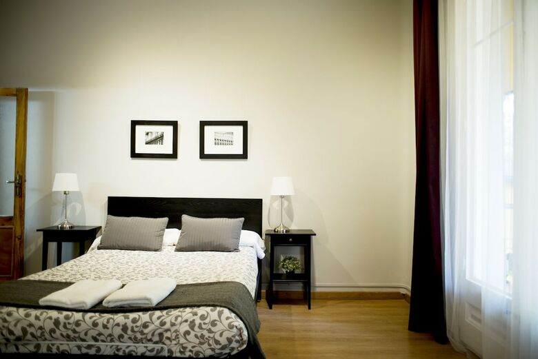 Casa Consell Apartments