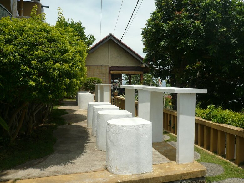 Bed & Breakfast Paradise Bungalows
