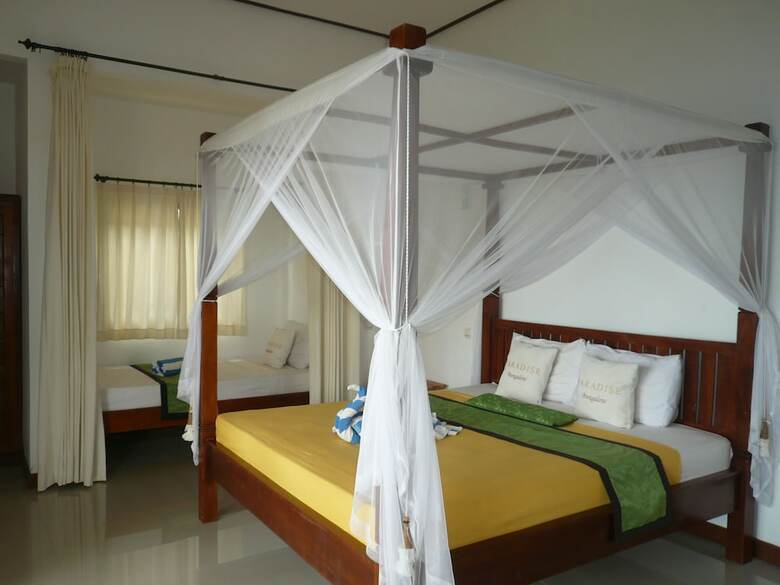 Bed & Breakfast Paradise Bungalows