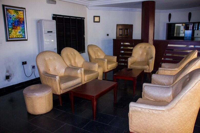 Hotel Chelsea Suites Annex