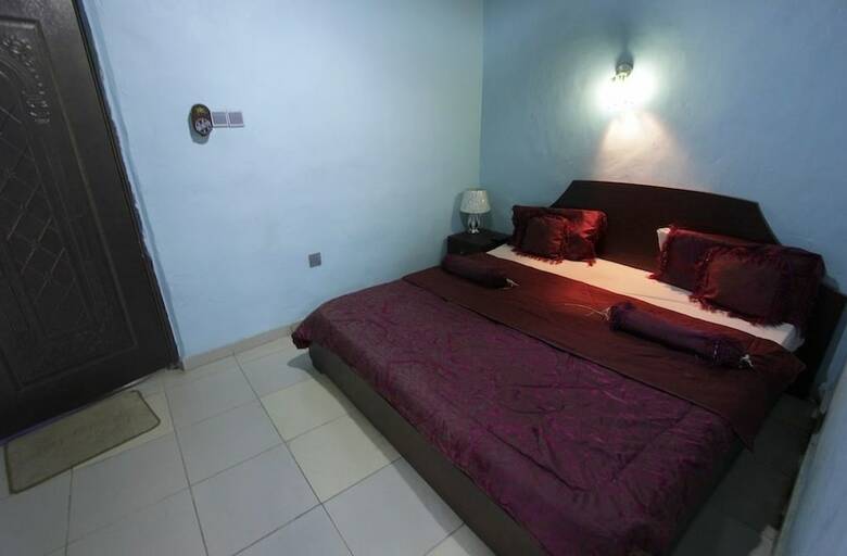 Hotel Oyins Holiday Inn