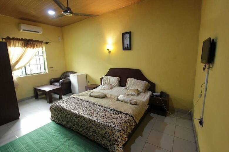 Hotel Oyins Holiday Inn