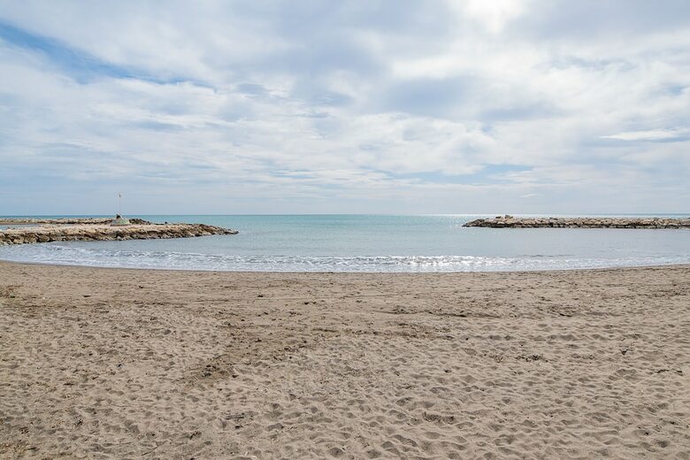 Pedregalejo Beach Apartment 4