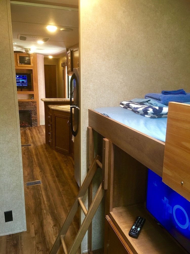 Enduro Rv Citrus Valley Resort