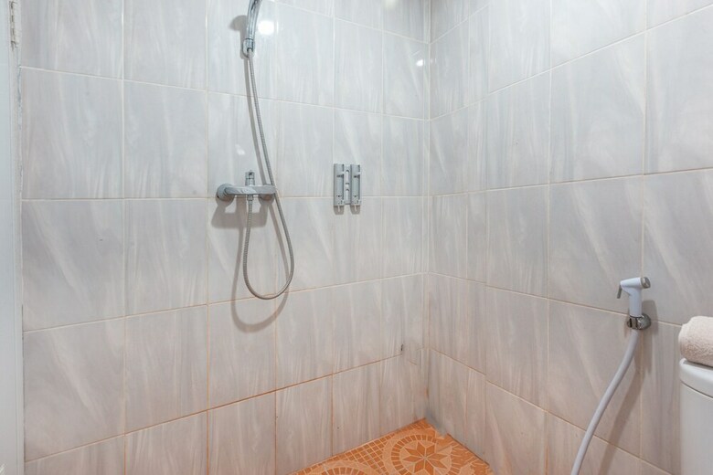Oyo 1737 Hotel Celvasha