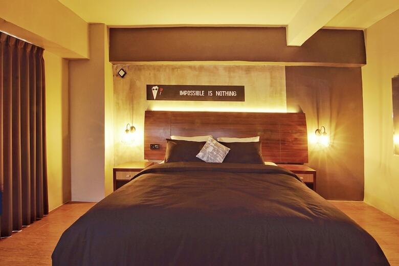 D'boegis Hotel