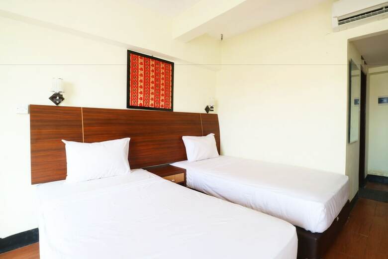 D'boegis Hotel