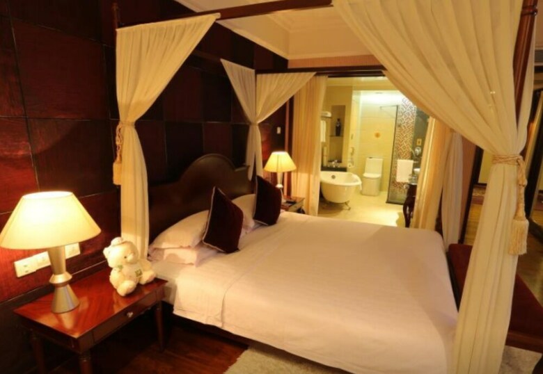 Foshan Huaxia Pearl Hotel